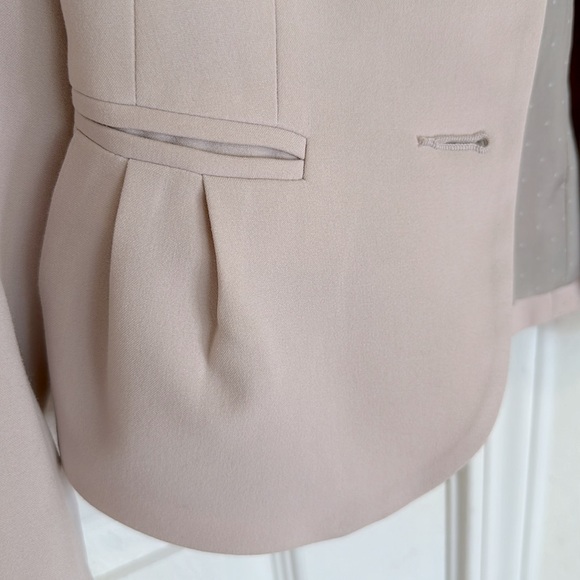 HM Jacket - Picture 11 of 12